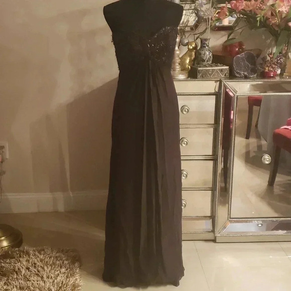 Tadashi collection beautiful strapless silk dress size 8